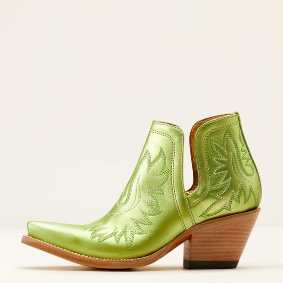 Ariat Womens Electric Green Dixon Western Boots/Booties | NEW/NEW in BOX!!🤠💚🤠 - Picture 4 of 8